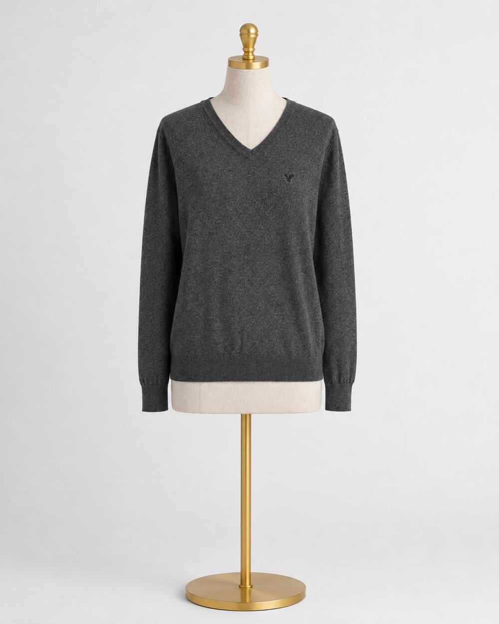 Copied - Classic V-Neck Timeless Dark carcoal Gray Sweater
